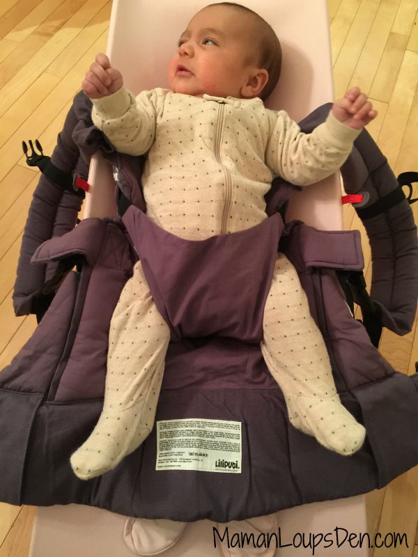 Liliputi Baby Carrier Review ~ Maman Loup's Den ~ Infant insert positioning