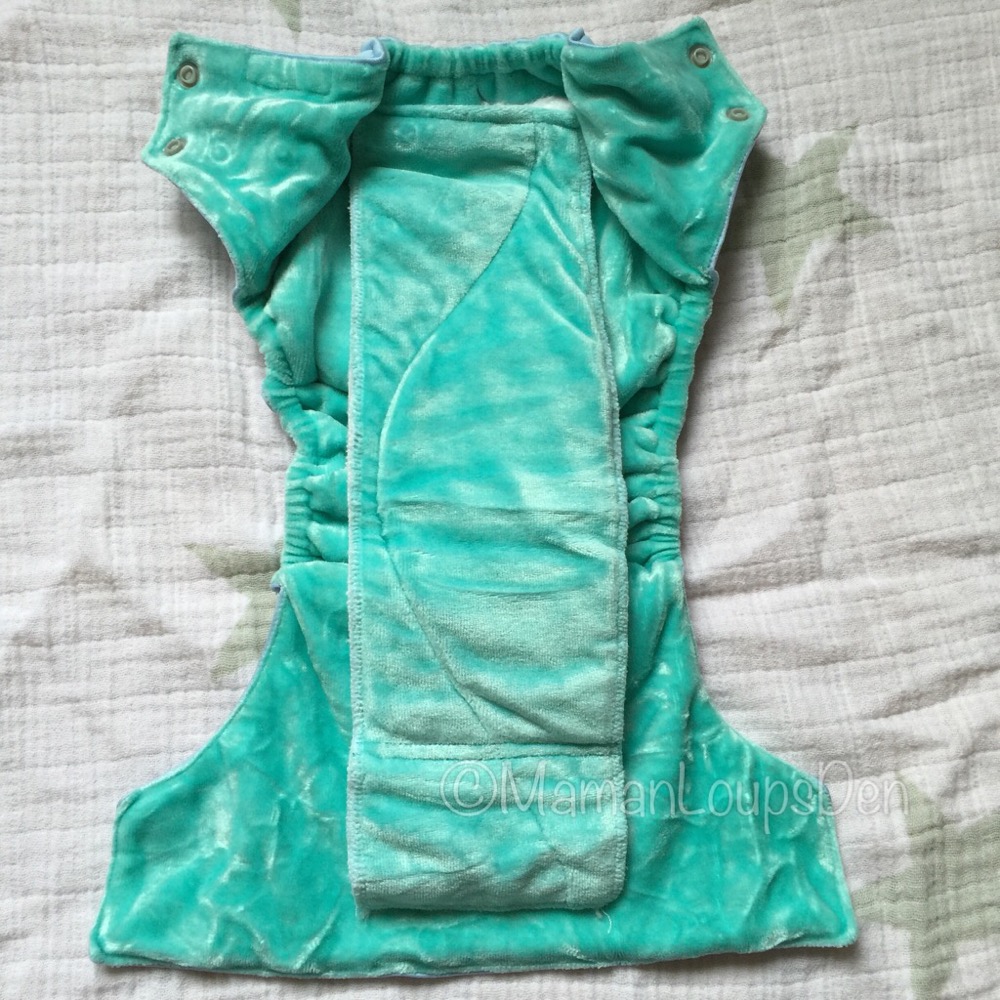 Brinkeebum AIO Custom Embroidered Diaper Review ~ Maman Loup's Den